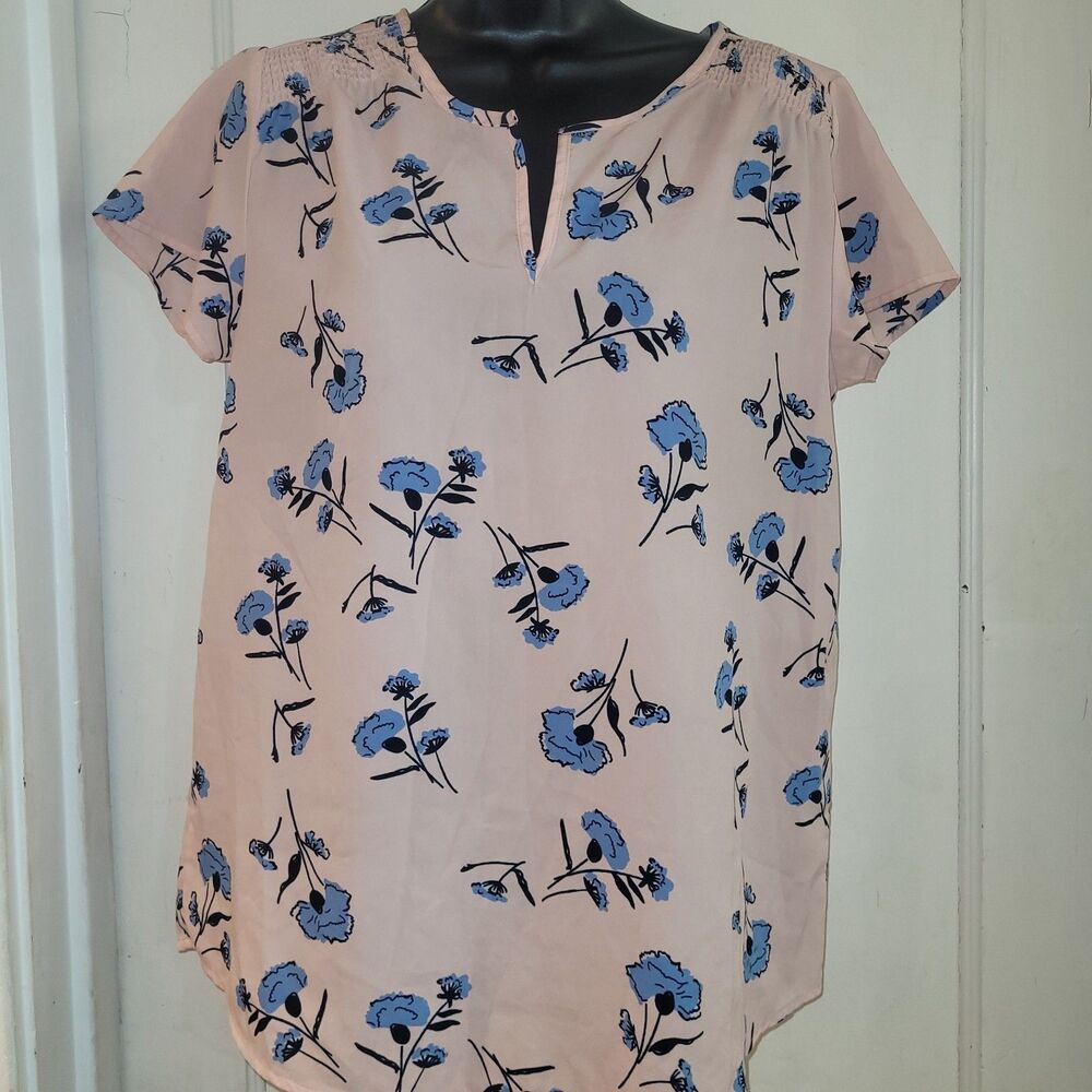Pink and blue flower blouse Medium Tres Jolie